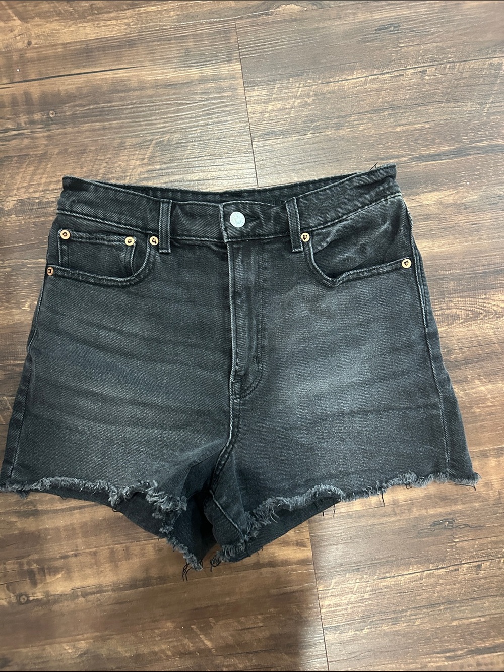 American Eagle Outfitters Black High-Rise Frayed Hem Denim Shorts